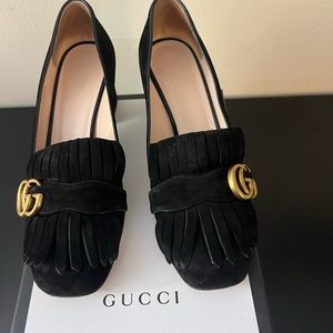 Black like new Gucci Marmont suede shoes